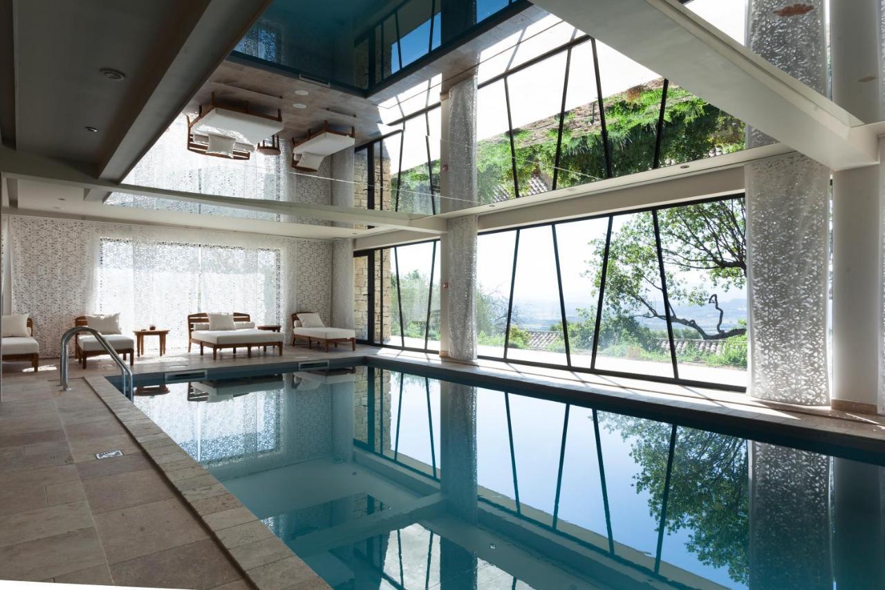 Mas Des Herbes Blanches Hotel & Spa - Relais & Chateaux Joucas Bagian luar foto