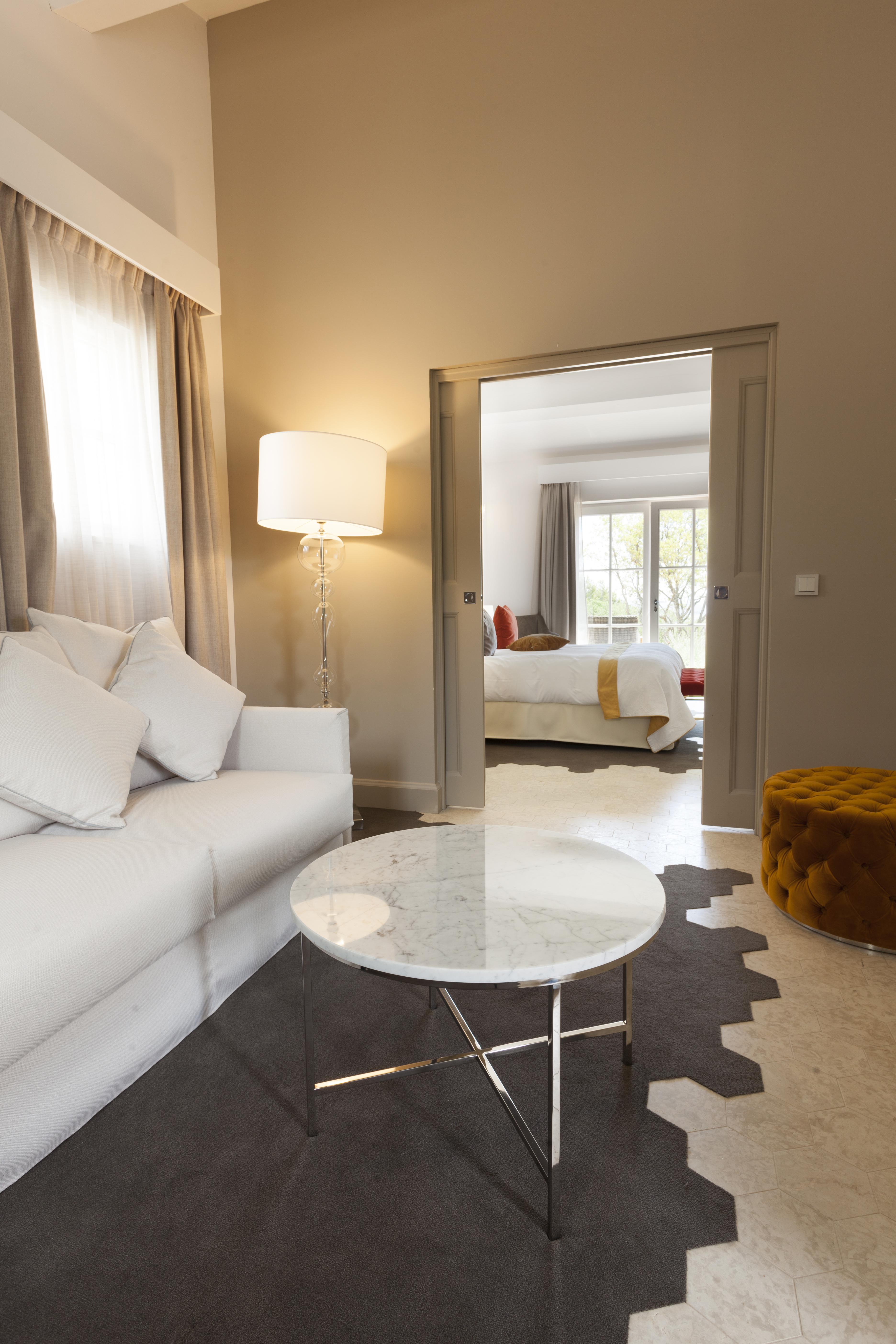 Mas Des Herbes Blanches Hotel & Spa - Relais & Chateaux Joucas Bagian luar foto