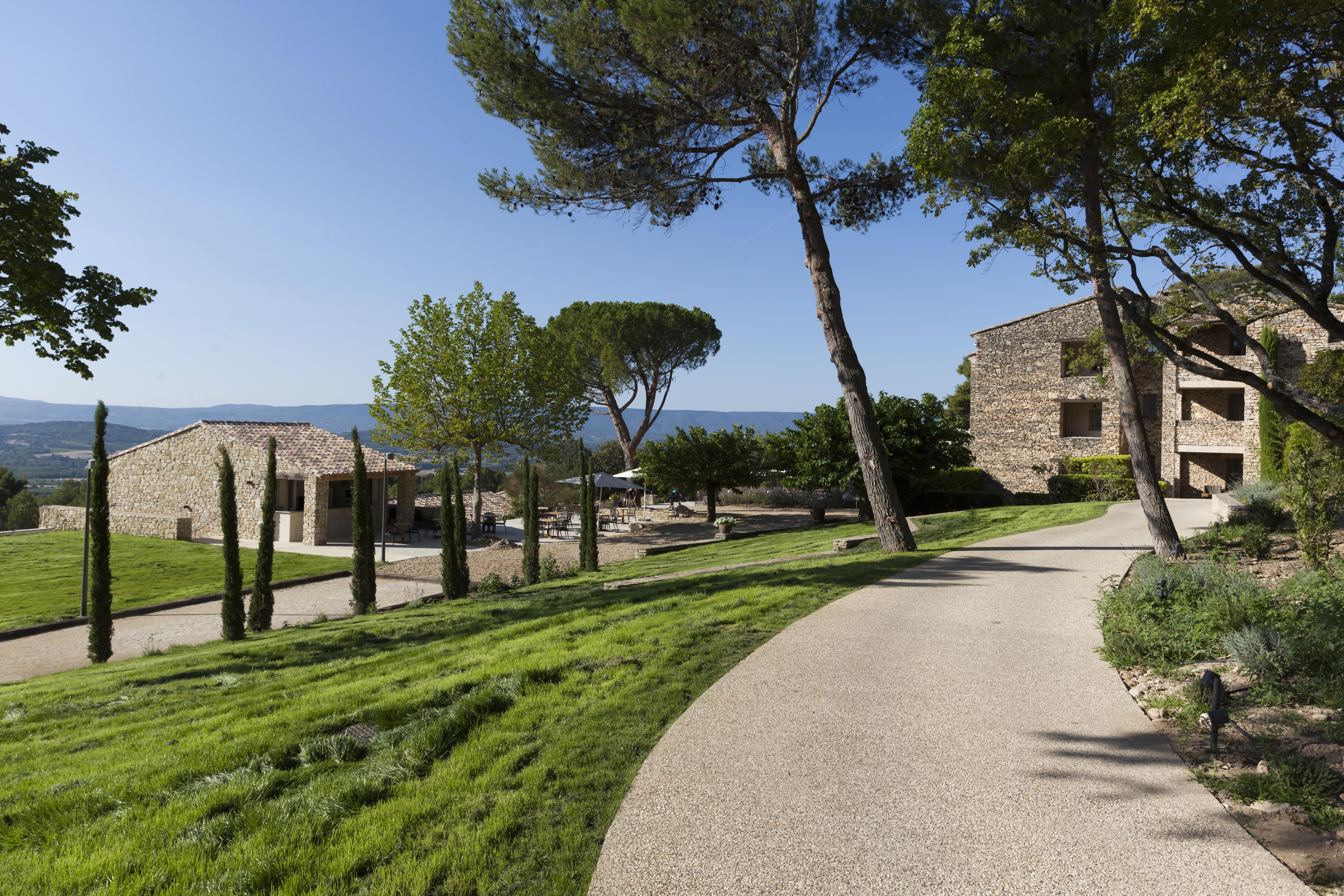 Mas Des Herbes Blanches Hotel & Spa - Relais & Chateaux Joucas Bagian luar foto