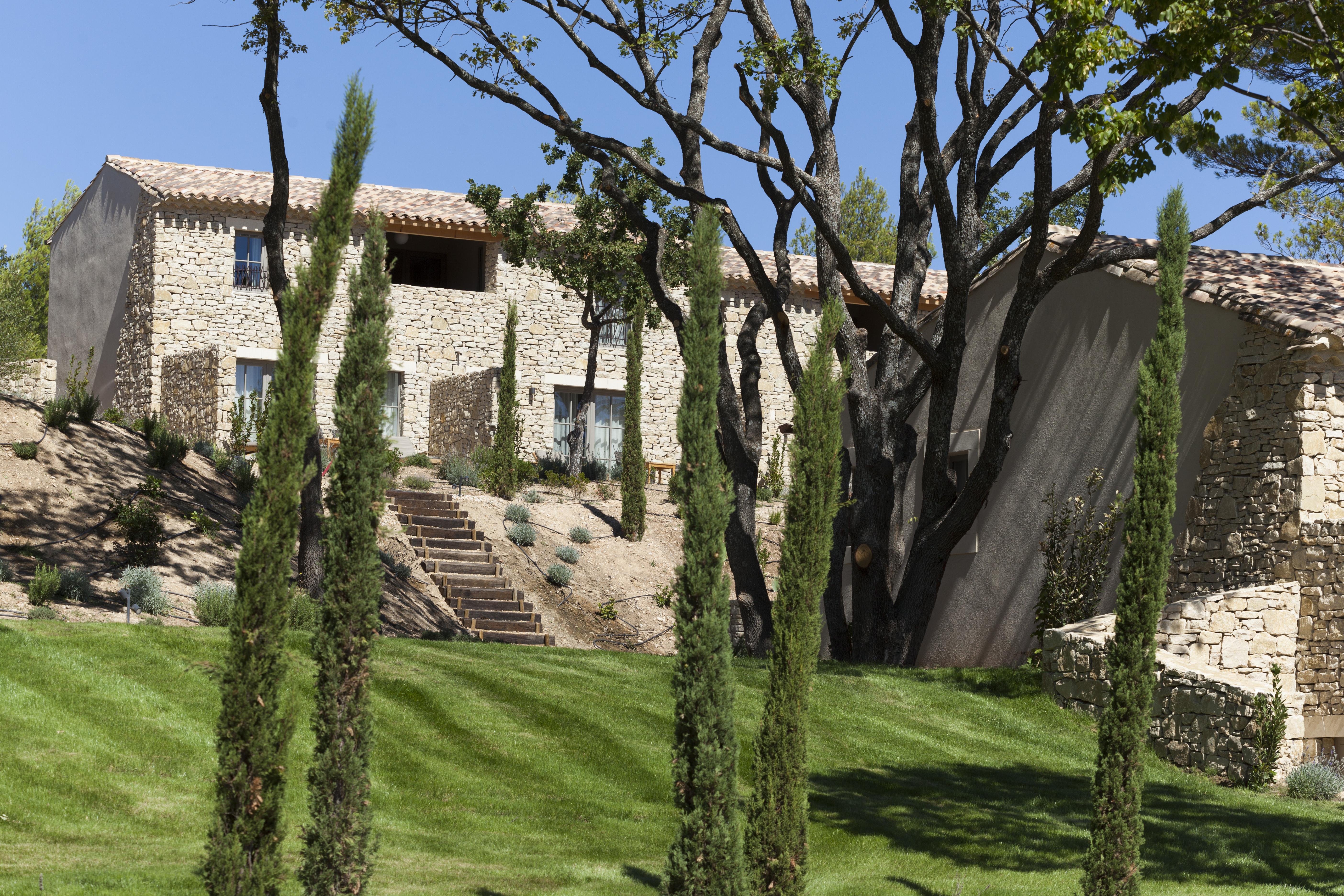 Mas Des Herbes Blanches Hotel & Spa - Relais & Chateaux Joucas Bagian luar foto